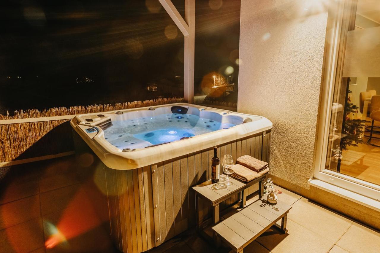 גרולסטיין Dolomites Bungalow Eifelsteig W View Terrace Bbq מראה חיצוני תמונה
